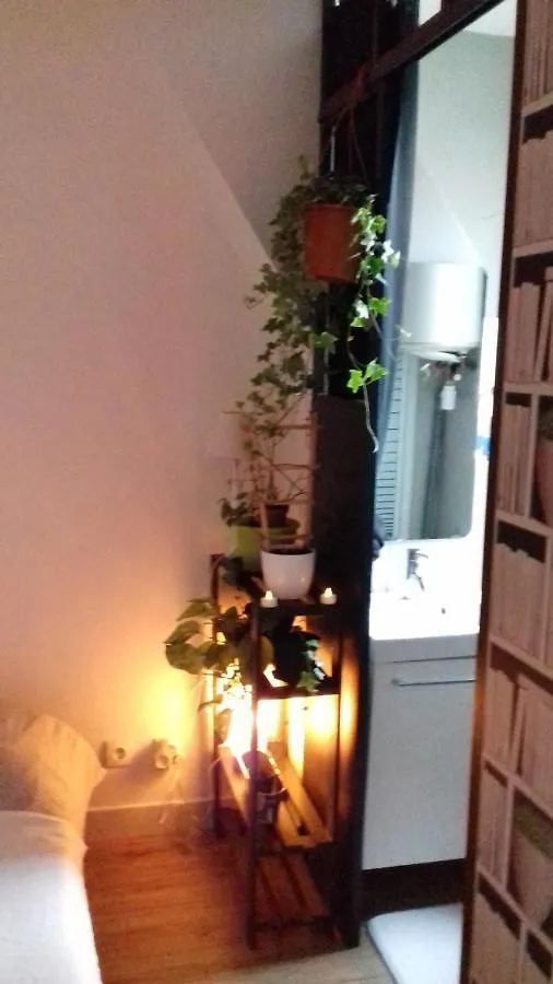 Studio Cosy Bed and Breakfast Parijs